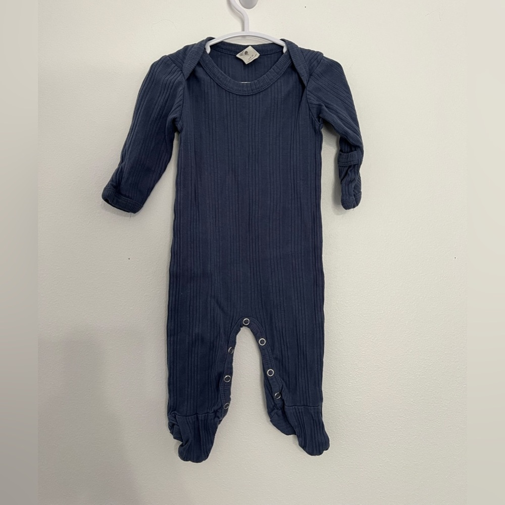 Kate Quinn Footie 6-9 months